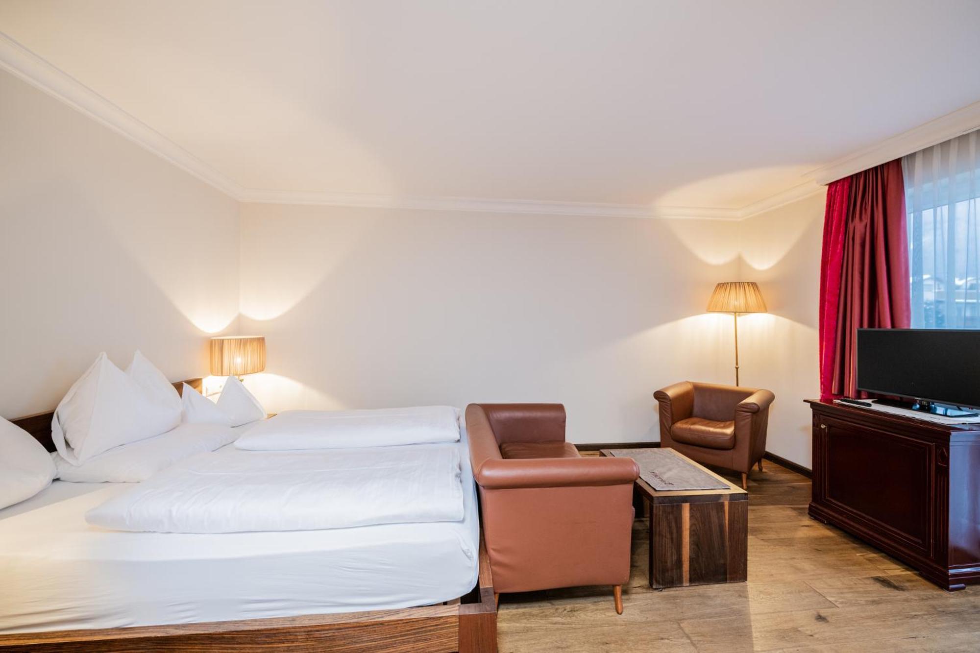 Hotel Fameli Olang 客房 照片
